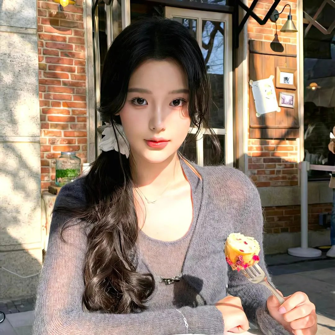 俏探女娇娃
